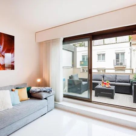 Gray D'albion Yourhosthelper Apartamento