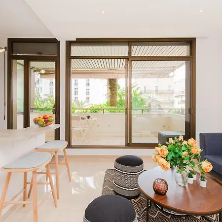 Gray D'albion Yourhosthelper Appartement