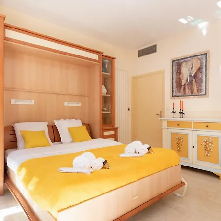 Gray D'albion Yourhosthelper Appartement *